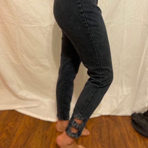 Denim Republic Black Mom Jeans - Picture 2 of 3
